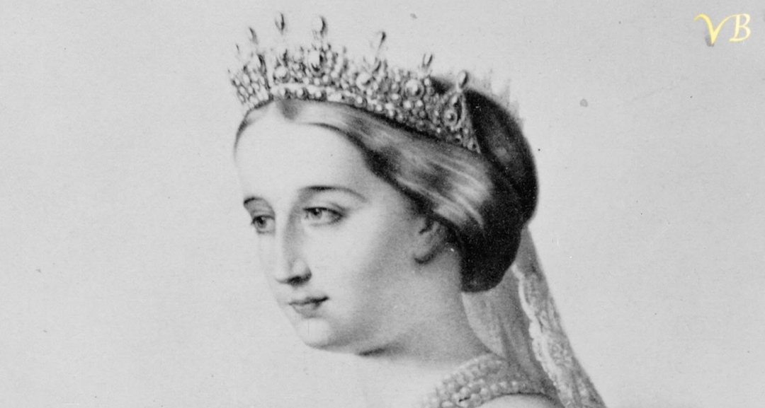 photo of Empress Eugenie with her tiara